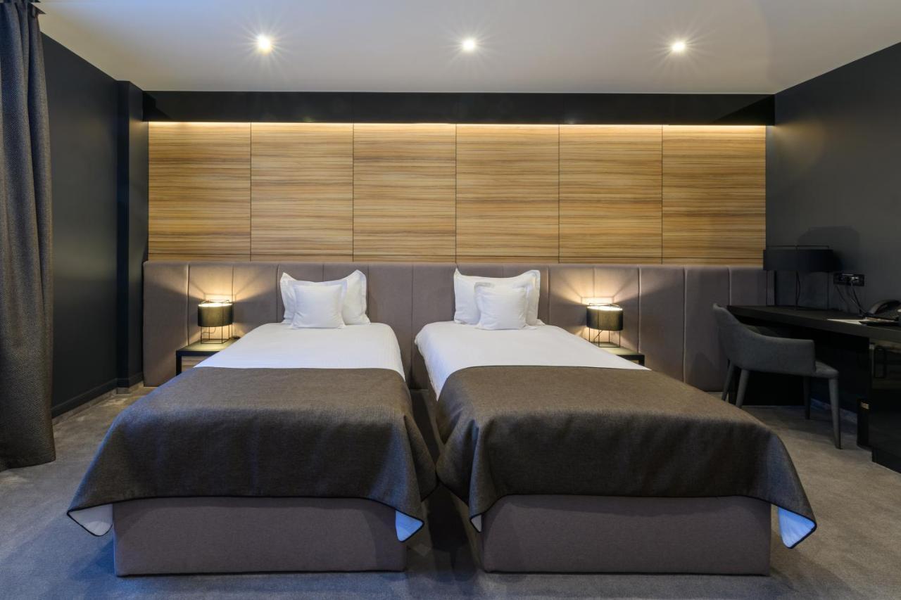 Hotel Del Corso 蒂米什瓦拉 外观 照片